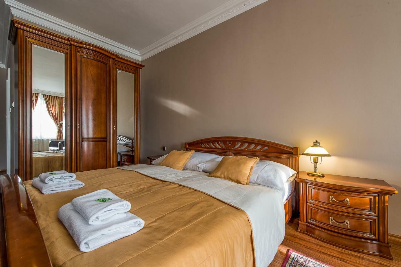 Boutique Hotel Carpe Diem Prešov Esterno foto